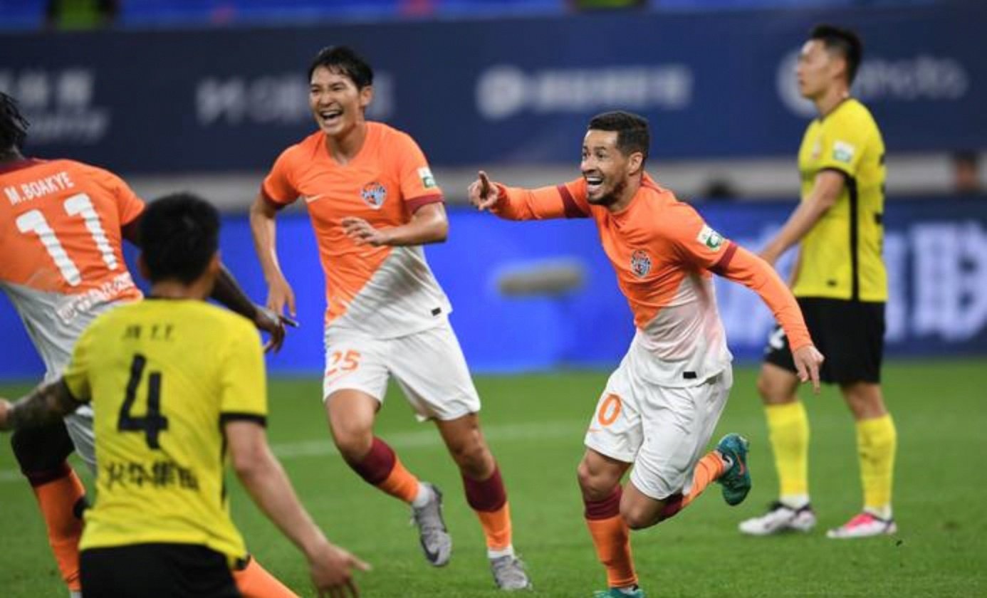 主场作战是球队表现的重要优势因素